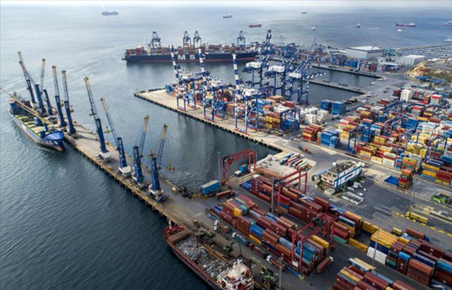 Ticarette korona etkisi! Mart ayı ihracatı yüzde 17'lere gerileyecek - Resim: 1