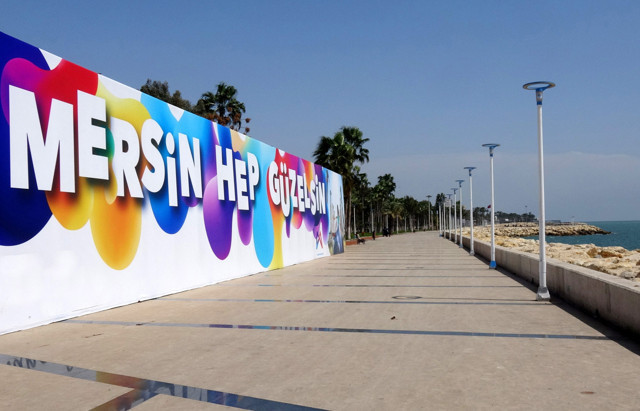 Mersinliler 'Evde kal' çağrısına uydu sahil şeridi bomboş kaldı - Resim: 1