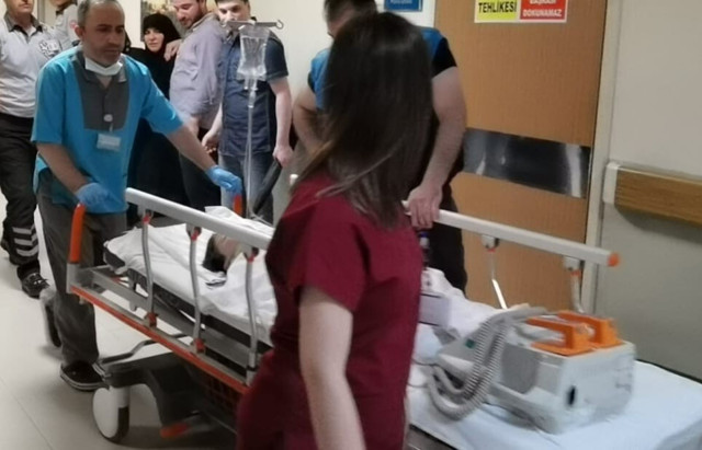 Bursa'da 9 aylık bebek balkondan düşerek ağır yaralandı - Resim: 1