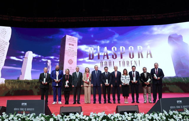 'Türk dünyası uyanış içinde' diyen Cumhurbaşkanı Erdoğan: En azılı düşmanlarımız bile görmezden gelemiyor! - Resim: 3