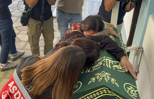 Hayatını kaybeden Sıla bebeğin cenazesi toprağa verildi - Resim: 1