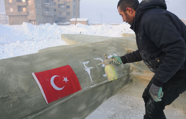 Daha önce böyle bir savaş uçağı görmediniz! Tam 23 günde yaptı - Resim: 2