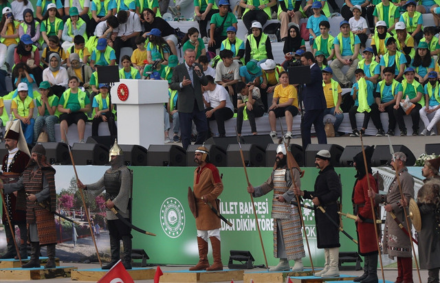 Atatürk Havalimanı Millet Bahçesi'ne 560 bin kişi akın etti! İsmail Saymaz'ın iddiası güldürdü - Resim: 0