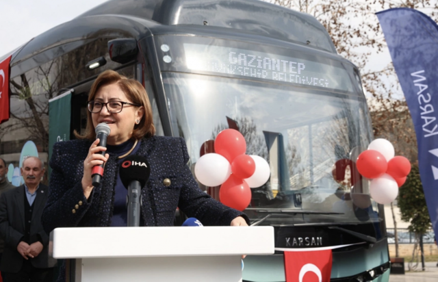 Türkiye'nin ilk hidrojenli otobüsü Gaziantep yollarında: "Bu şehir yeşil ve akıllı şehir" - Resim: 1
