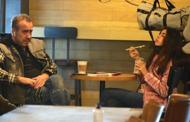 Yüzlerinden düşen bin parça Haluk Levent kızıyla böyle görüntülendi - Resim: 2