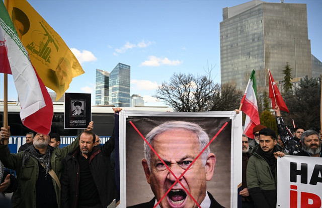 Ankara'da ABD ve İsrail'in İran'a yönelik saldırıları protesto edildi - Resim: 3