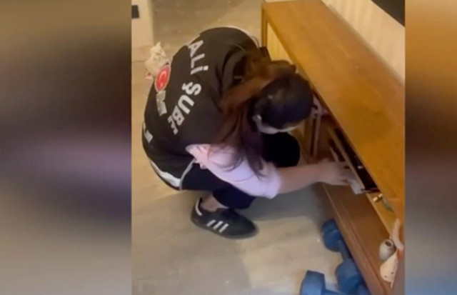 "Ahbap Derneği adına toplanan bağışların şüphelilerin hesaplarına aktarıldığı" iddiasına 17 gözaltı - Resim: 0