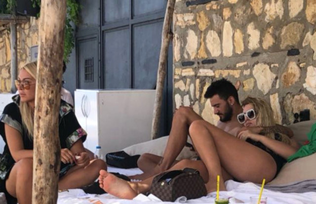 Selin Ciğerci düzgün fiziğiyle dikkat çekti - Resim: 4