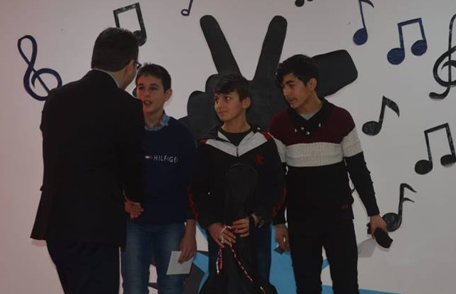 Acun'a taş çıkartacak 'O Ses Çavdarhisar' yarışması düzenlendi - Resim: 4