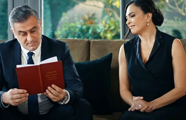 Duygusal anlar yaşandı EDHO'da şaşırtan ayrılık ünlü oyuncu diziye veda etti - Resim: 4