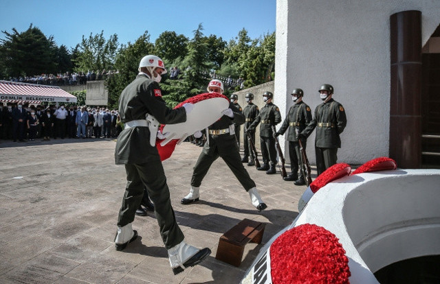 3. Cumhurbaşkanı Celal Bayar vefatının 35. yılında anıldı - Resim: 0