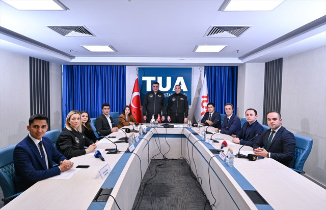 Astronot Alper Gezeravcı, gazetecilerin sorularını yanıtladı - Resim: 0