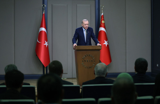 Cumhurbaşkanı Erdoğan: İsrail saldırganlığı bölgemizin tamamında tümüyle durmalıdır - Resim: 0