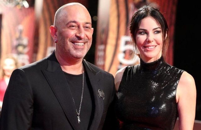 'Cem görmesin' Defne Samyeli'nin mini elbiseli fotoğrafı olay oldu - Resim: 3