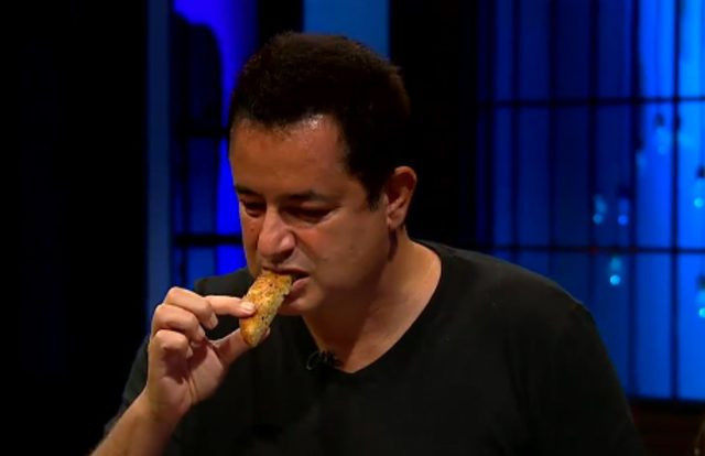 TV8 MasterChef Türkiye'de Acun Ilıcalı yarışmacıyı duyunca stüdyoya daldı - Resim: 2