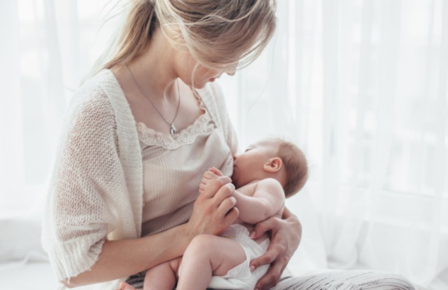 Prof. Dr. Ceyhan açıkladı: Koronavirüs geçiren annenin sütüne antikor geçiyor - Resim: 0