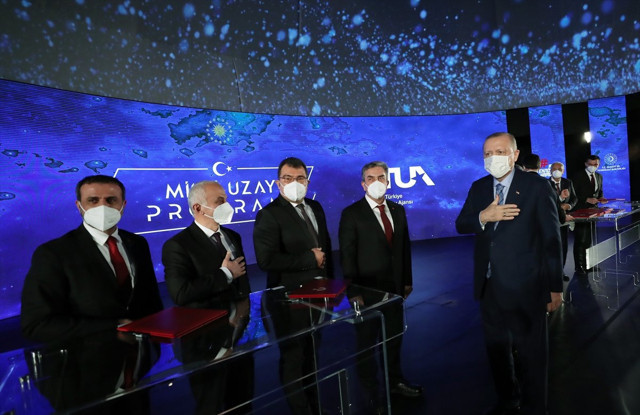 Selçuk Bayraktar'dan Milli Uzay Programı'na ilişkin önemli açıklama - Resim: 0