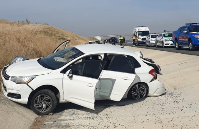 Aksaray'da aracın lastiğini değiştiren kişilere otomobil çarptı: 2 ölü - Resim: 0