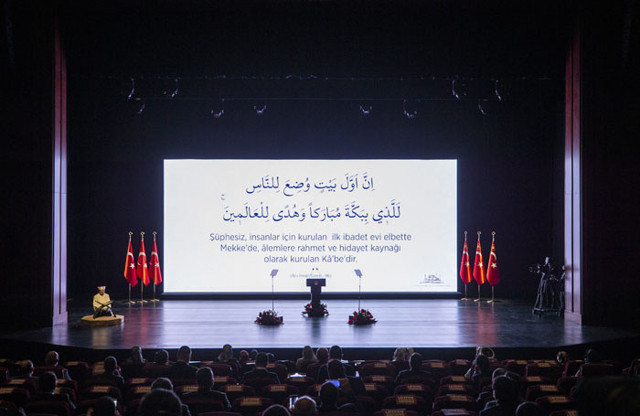 Cumhurbaşkanı Erdoğan İslam'ın yeniden yapılandırılmasını isteyen Macron'a sert çıktı - Resim: 0