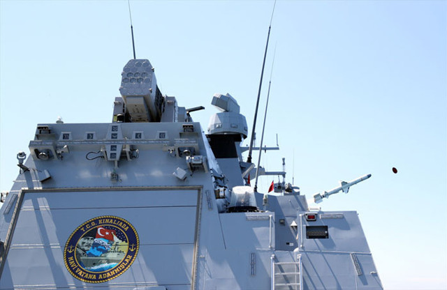 Milli gemiye içinde birçok mesajı barındıran özel amblem - Resim: 0