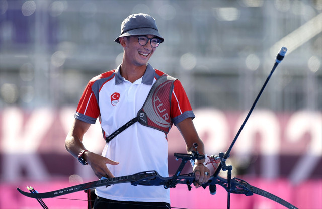 Milli okçu Mete Gazoz tarihimizde ilki başardı! Olimpiyatlarda altın madalyayı kazandık - Resim: 2