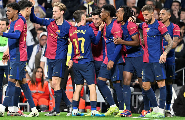 Barcelona Real Madrid'i paramparça etti Arda Güler... - Resim: 0