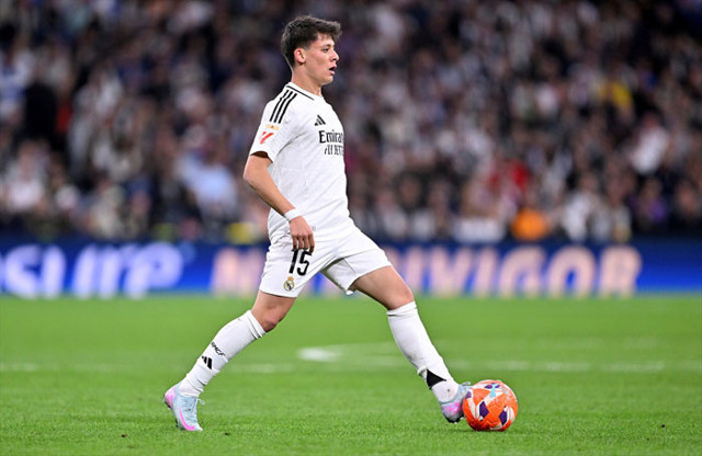 Arda Güler'e Arsenal kancası Real Madrid'e bonservis teklifi ortaya çıktı - Resim: 0