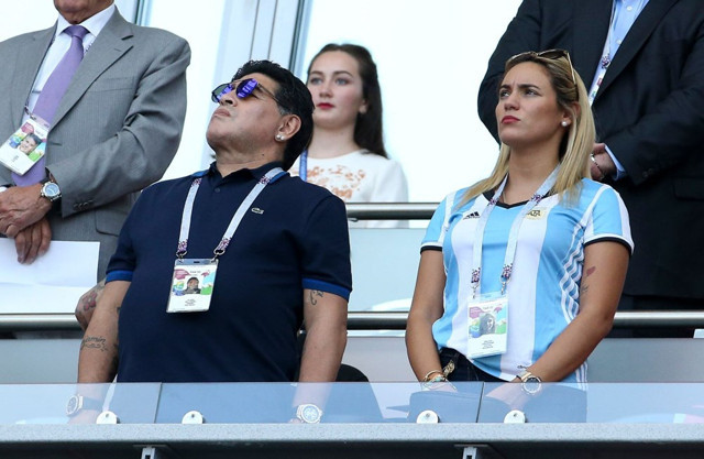 Maradona arkasında 33 milyon sterlin borç bıraktı fakir öldü - Resim: 2