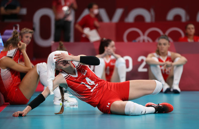 A Milli Kadın Voleybol Takımı çeyrek finalde Güney Kore'ye 3-2 yenilerek elendi - Resim: 4