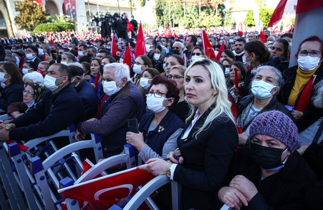 Meral Akşener ve Kemal Kılıçdaroğlu Mersin'de buluştu: Bu kalabalığı daha evvel burada toplayamayanlar vardı - Resim: 1