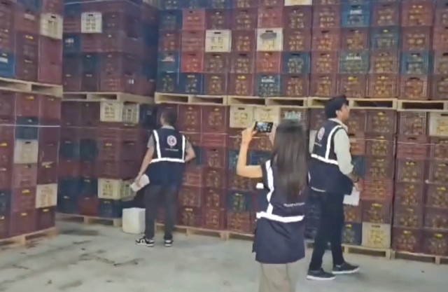 Mersin'de Hal Kayıt Sistemi'ne bildirilmeyen 380 ton limon tespit edildi - Resim: 0