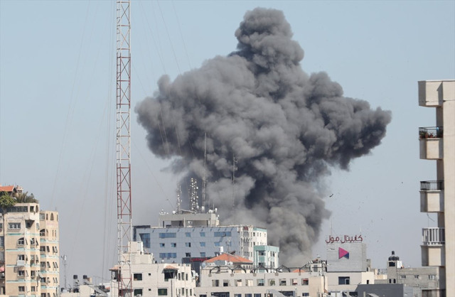 Son dakika: İsrail Al Jazerra ve AP'nin ofislerini bombaladı - Resim: 1