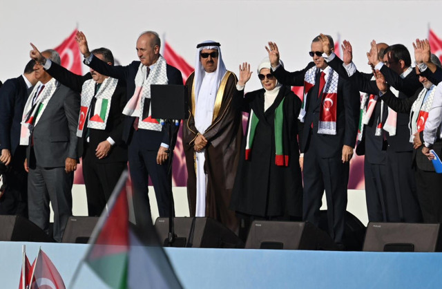 Cumhurbaşkanı Erdoğan: İsrail seni savaş suçlusu olarak dünyaya ilan edeceğiz - Resim: 0