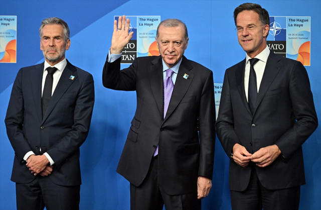 Kritik NATO zirvesi! Cumhurbaşkanı Erdoğan da katıldı, Trump'tan İran ve Gazze açıklaması - Resim: 0