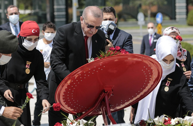 Erdoğan'dan 15 Temmuz töreninde tarihi açıklamalar! Gelin deyip herkese çağrı yaptı - Resim: 1