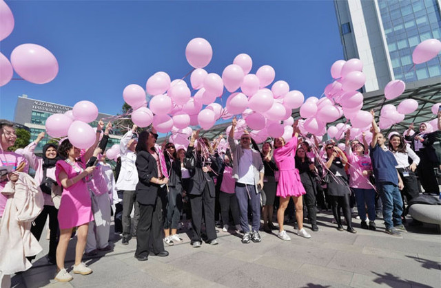 Medipol’den meme kanseri farkındalık ayında “umut veren hikayeler” - Resim: 2