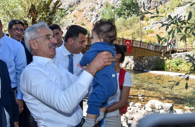 Bakan Uraloğlu, Tunceli'deki Munzur Gözeleri'ni ziyaret etti - Resim: 1