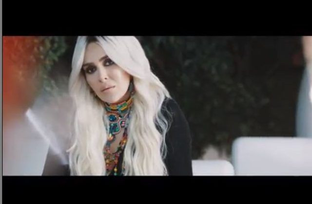 Yaza bomba gibi girdi! Selin Ciğerci'nin klibi sosyal medyayı salladı - Resim: 4
