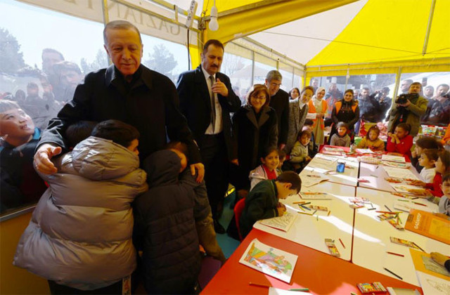 Cumhurbaşkanı Erdoğan'dan deprem bölgesinde yeni açıklamalar - Resim: 0