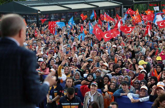 Erdoğan'dan Manisa'da TOGG kredisi müjdesi! Vade ve faiz oranı belli oldu - Resim: 1