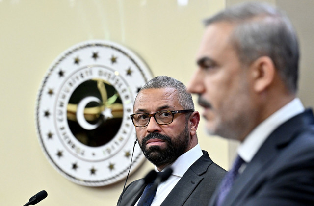 Dışişleri Bakanı Hakan Fidan "Türkiye şu anda bununla meşgul" diyerek duyurdu - Resim: 0