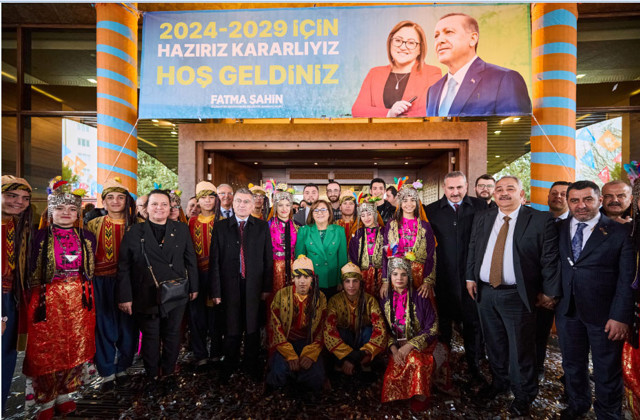 Fatma Şahin, Türkiye Yüzyılı'na güçlü Gaziantep diyor - Resim: 4