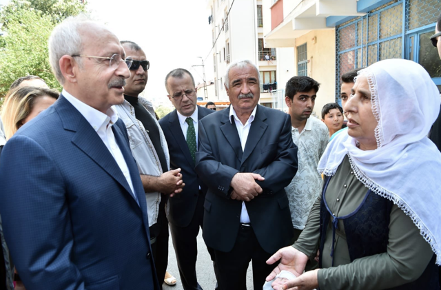 Kılıçdaroğlu'ndan hayatını kaybeden işçilerin ailelerine taziye ziyareti - Resim: 1