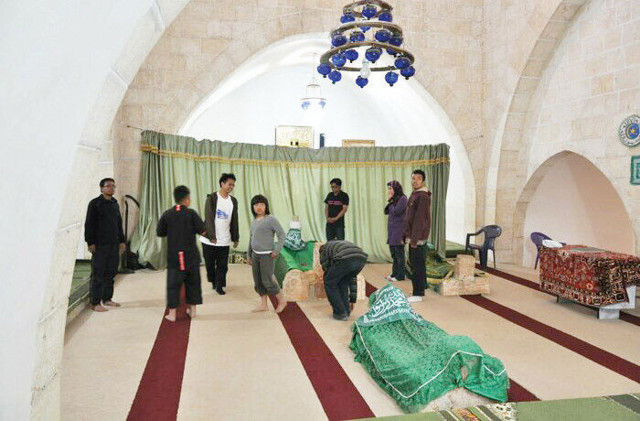 Halife Ömer'in türbesini basıp naaşını çaldılar! - Resim: 0