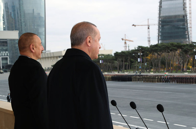 Azerbaycan Zafer Günü'nü kutladı! Erdoğan ve Aliyev'den dosta güven düşmana korku saldılar - Resim: 2