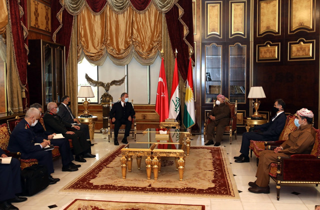 Bakan Hulusi Akar, eski IKBY Başkanı Mesud Barzani ile görüştü! PKK açıklaması kritik - Resim: 0