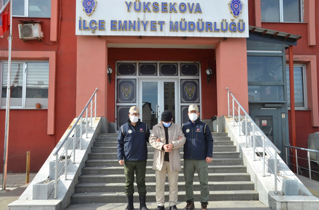 Hakkari'de 52 kilo patlayıcıyla yakalanan polis olayında flaş gelişme! S&uuml;leyman Soylu a&ccedil;ıklamıştı - Resim: 0