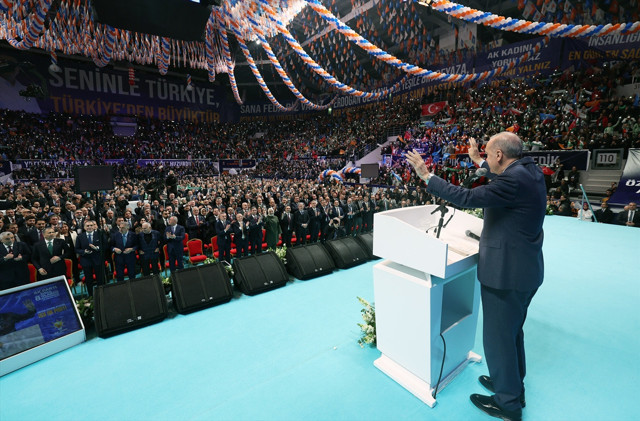 Cumhurbaşkanı Erdoğan: Faizi kesinlikle indirmeye başlayacağız - Resim: 3