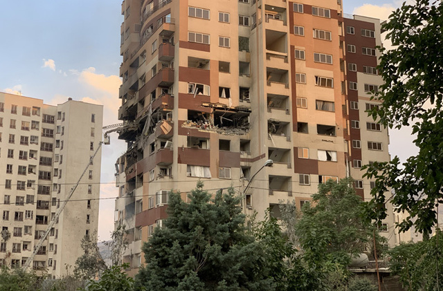 İsrail'in vurduğu İran'da öldürülen üst düzey isimler belli oldu! - Resim: 1