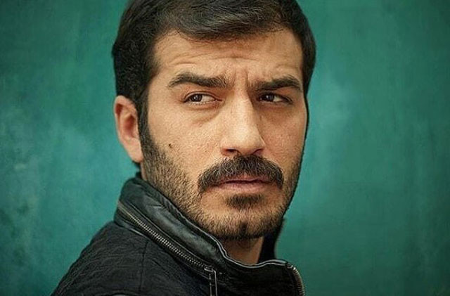 Ufuk Bayraktar'dan cezaevinde ilk poz! Bakın neler yapıyormuş - Resim: 1